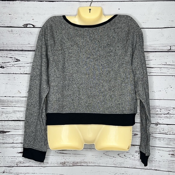 Express NWT Size L Black Sequin Lightning Bolt Crop Sweatshirt Top - Picture 3 of 4